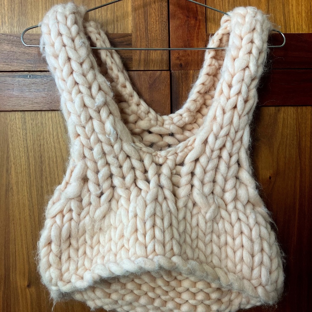 Soft Pink Chunky Knit Sweater Vest